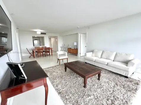 20515 E Country Club Drive Aventura FL 33180