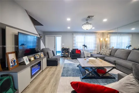 898 NW 47th Street Deerfield Beach FL 33064