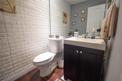 898 NW 47th Street Deerfield Beach FL 33064