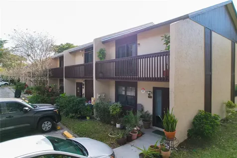 898 NW 47th Street Deerfield Beach FL 33064