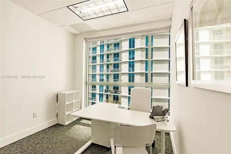 175 SW 7th Street Miami FL 33130