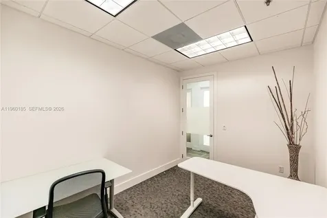 175 SW 7th Street Miami FL 33130