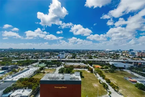 175 SW 7th Street Miami FL 33130