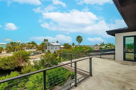 68 Mutiny Place Key Largo FL 33037