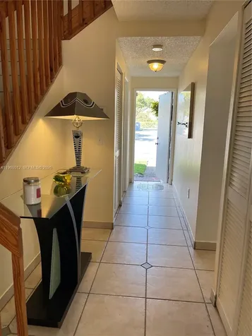 1422 Amanda Street Hollywood FL 33020