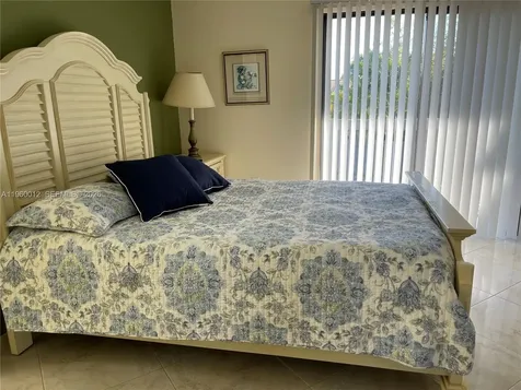 1422 Amanda Street Hollywood FL 33020