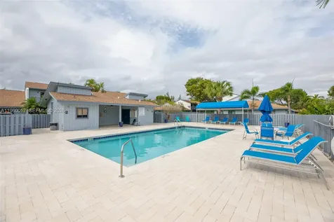 1422 Amanda Street Hollywood FL 33020