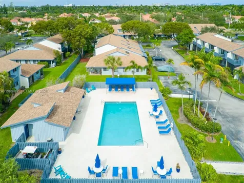 1422 Amanda Street Hollywood FL 33020