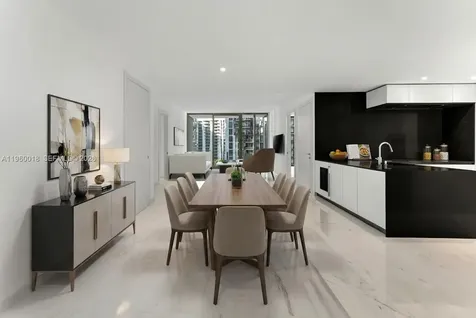 300 Biscayne Boulevard Way Miami FL 33131