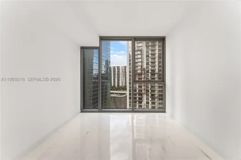 300 Biscayne Blvd Way Miami FL 33131