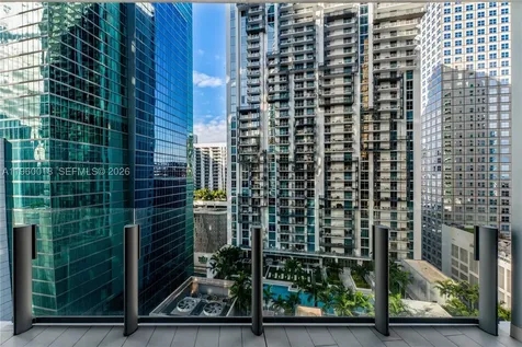 300 Biscayne Blvd Way Miami FL 33131