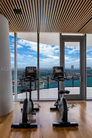 300 Biscayne Blvd Way Miami FL 33131