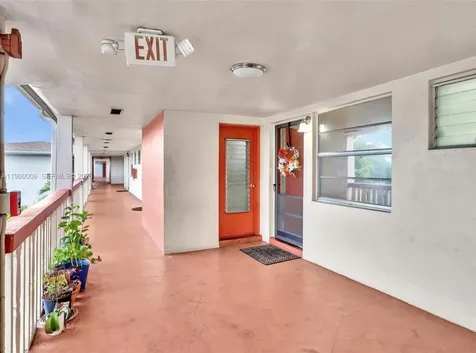 4731 NW 10th Court Plantation FL 33313