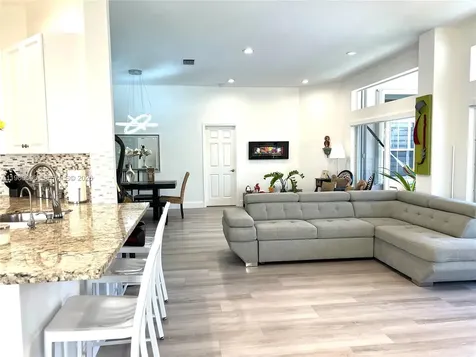 1107 Fairfield Meadows Drive Weston FL 33327