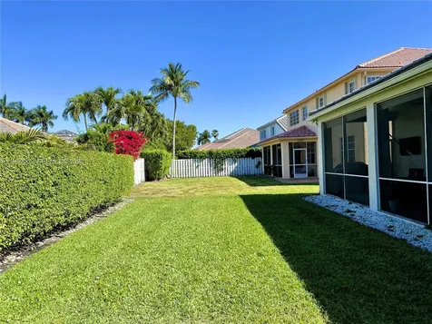 1107 Fairfield Meadows Drive Weston FL 33327