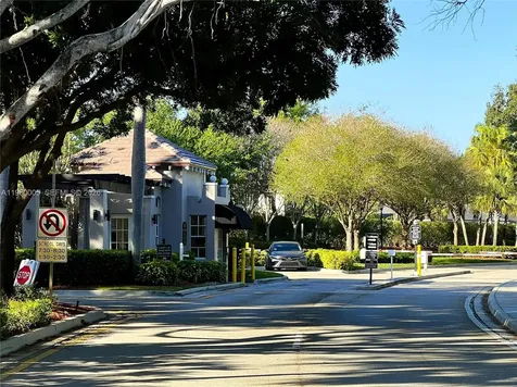 1107 Fairfield Meadows Drive Weston FL 33327
