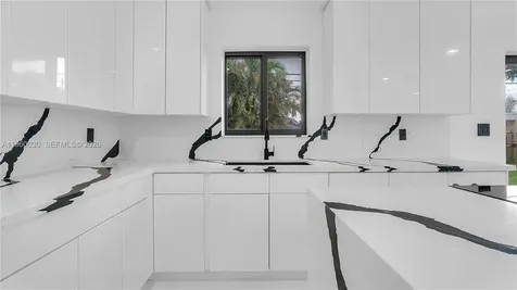 3810 NW 6th Street Lauderhill FL 33311