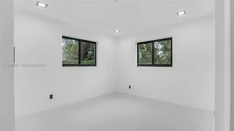 3810 NW 6th Street Lauderhill FL 33311