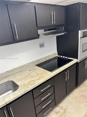 1000 West Avenue Miami Beach FL 33139