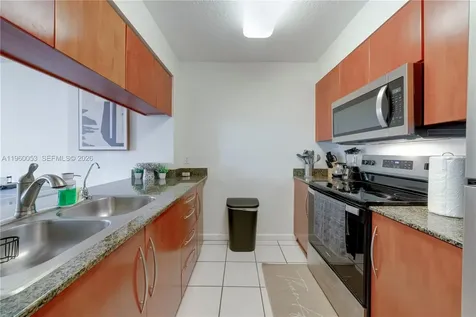 1200 Brickell Bay Drive Miami FL 33131