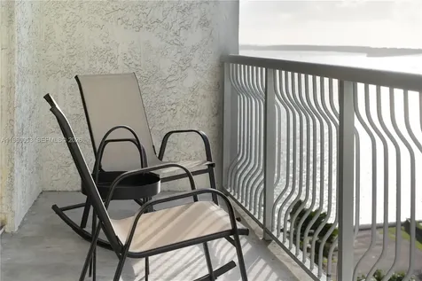 1200 Brickell Bay Drive Miami FL 33131