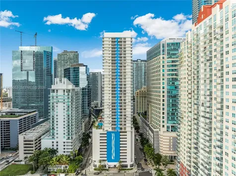 1200 Brickell Bay Drive Miami FL 33131