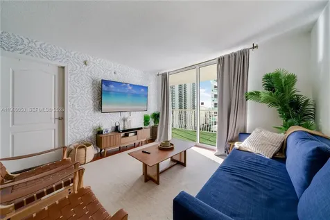 1200 Brickell Bay Drive Miami FL 33131