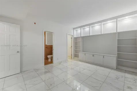 1 Harbour Way Bal Harbour FL 33154