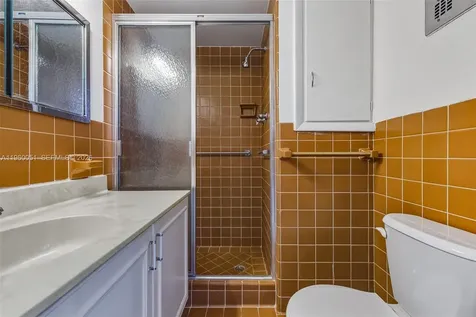1 Harbour Way Bal Harbour FL 33154