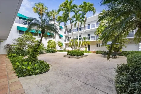 1 Harbour Way Bal Harbour FL 33154