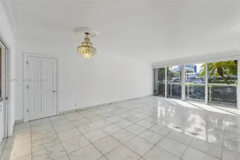 1 Harbour Way Bal Harbour FL 33154