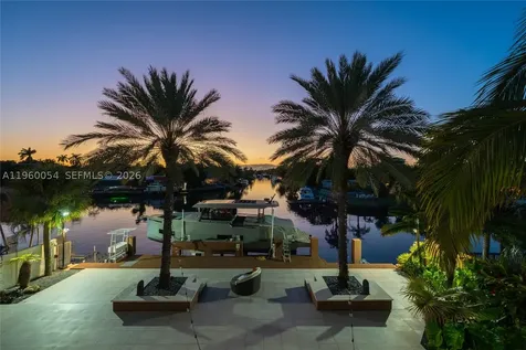 12880 N Bayshore Drive North Miami FL 33181