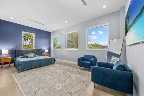 12880 N Bayshore Drive North Miami FL 33181