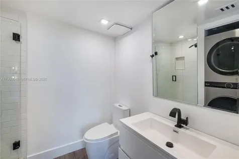4000 Towerside Terrace Miami FL 33138