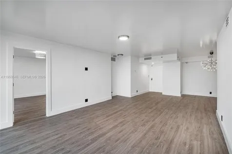 4000 Towerside Terrace Miami FL 33138