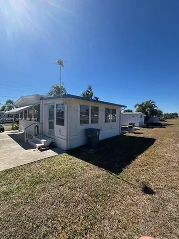 4201 Mocking Bird Drive Boynton Beach FL 33436