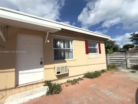 1942 Thomas Street Hollywood FL 33020