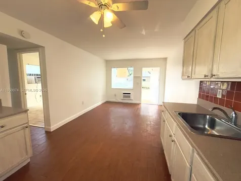 1942 Thomas Street Hollywood FL 33020