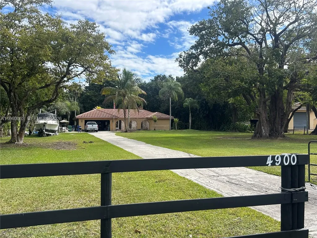 4900 SW 178th Avenue Southwest Ranches FL 33331