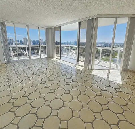 20185 E Country Club Drive Aventura FL 33180