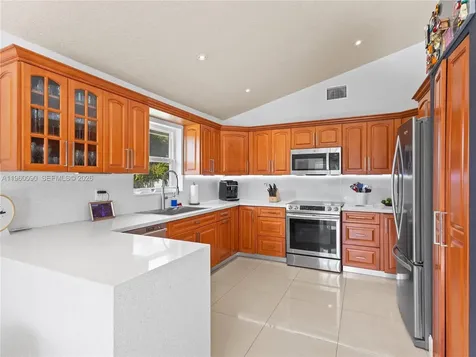 20550 NW 7th Street Pembroke Pines FL 33029