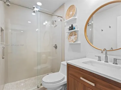 20550 NW 7th Street Pembroke Pines FL 33029