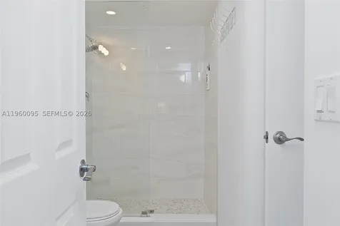 20301 W Country Club Drive Aventura FL 33180
