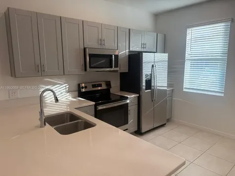 2025 Viewfinder Kissimmee FL 34758
