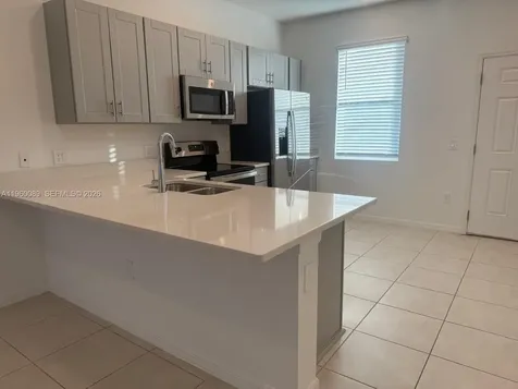 2025 Viewfinder Kissimmee FL 34758