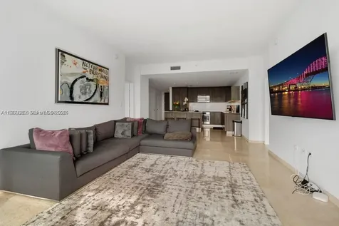 88 SW 7th Street Miami FL 33130