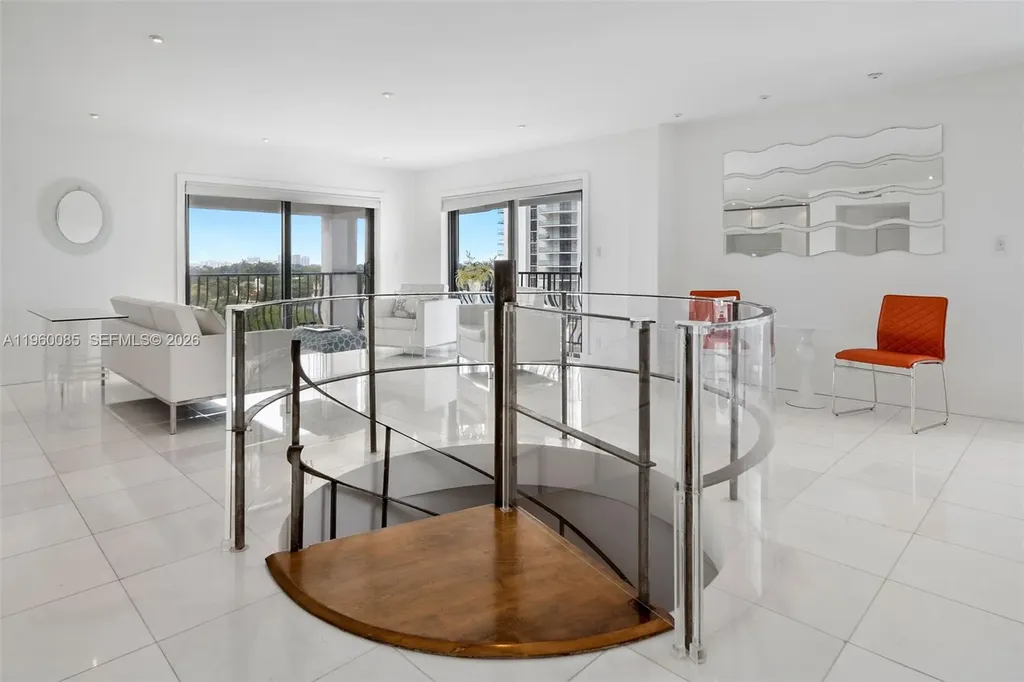 5415 Collins Avenue Miami Beach FL 33140