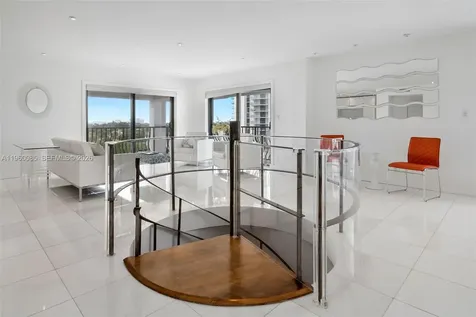 5415 Collins Avenue Miami Beach FL 33140