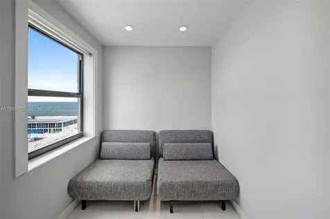 5415 Collins Avenue Miami Beach FL 33140