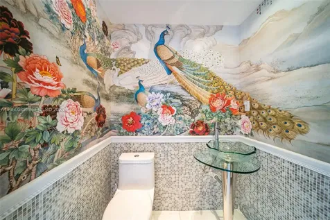 5415 Collins Avenue Miami Beach FL 33140